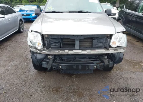 2008 Ford Explorer Xlt из США, поврежденный, VIN 1FMEU73E78UA38187